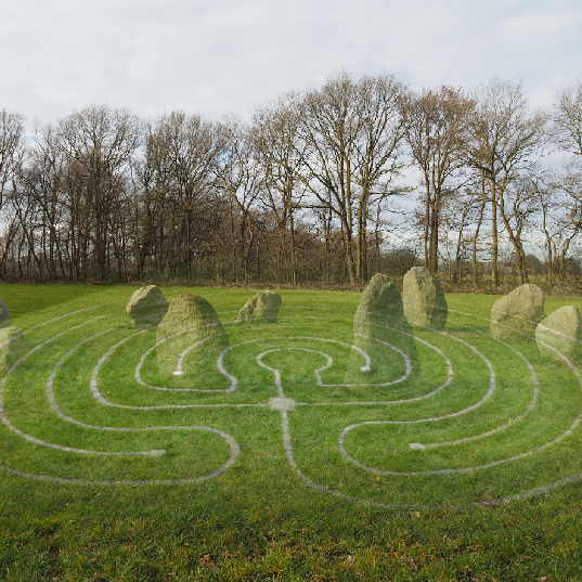 Labyrint & steencirkel
